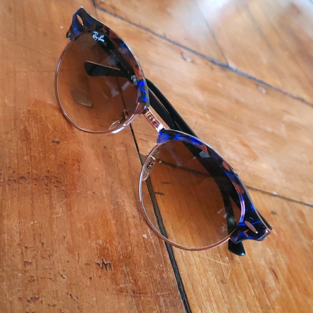 Ray bans
